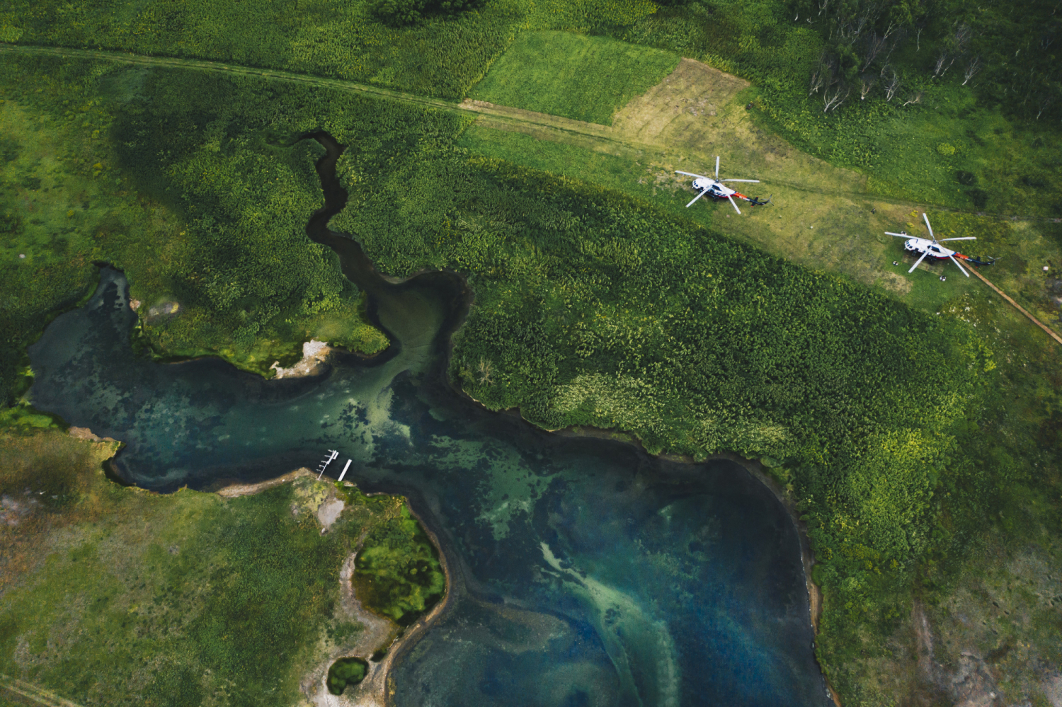 Вертолетная экскурсия на Курильское озеро, Ксудач и Ходуткинские источники