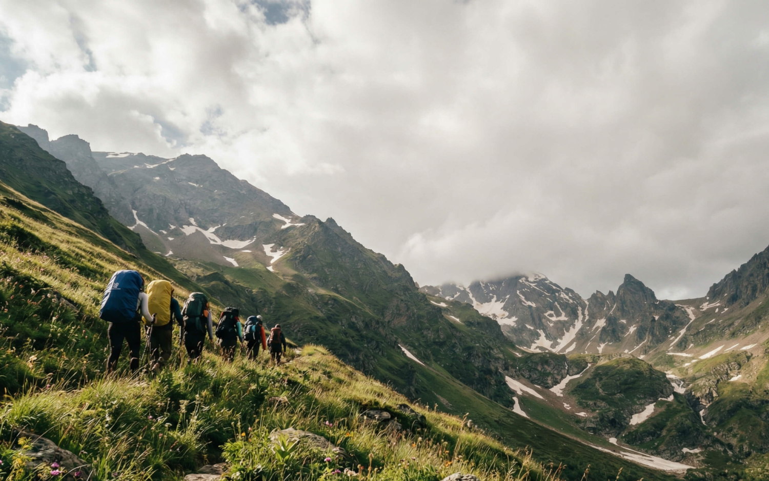 Горы и трекинг