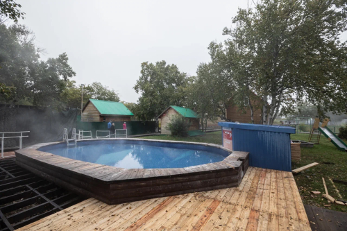 Купание в Малкинских горячих источниках