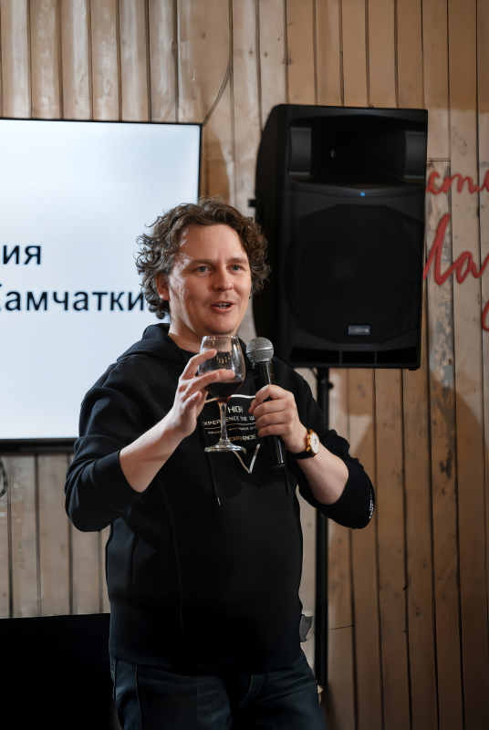 Андрей Белов